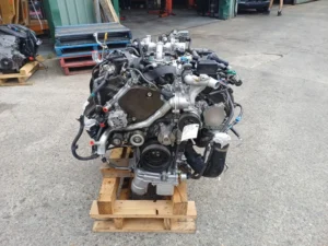 1VD-FTV 4.5L V8 D Engine