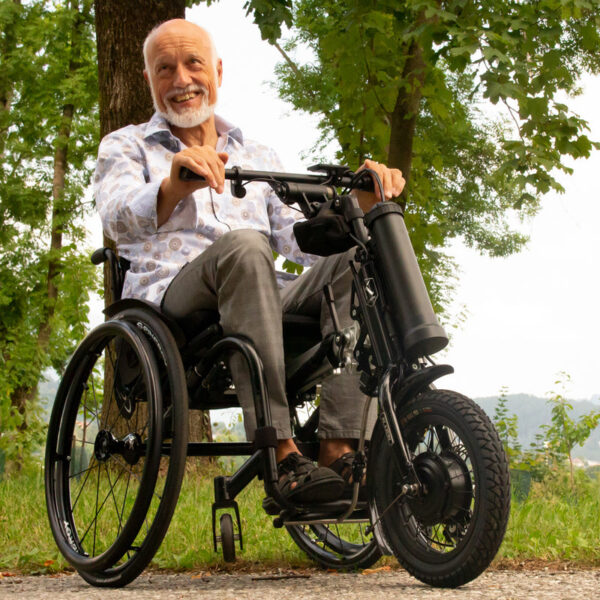 Klaxon Klick Electric Tetra wheelchair